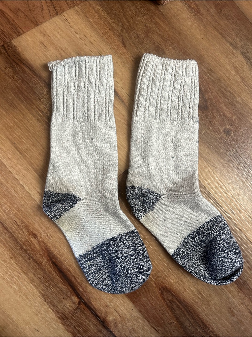 W’s Crew Work Socks - Beige with Charcoal Toe & Heel
